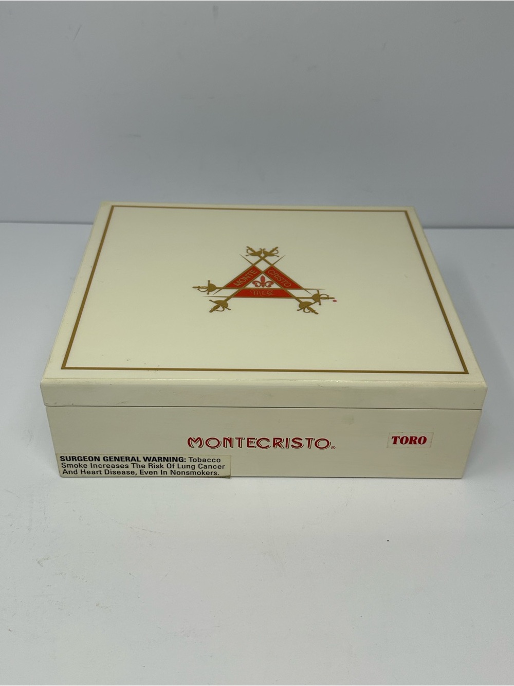 Vintage Glossy White Montecristo Monte Cristo Cedar Lined EMPTY Cigar Box O5